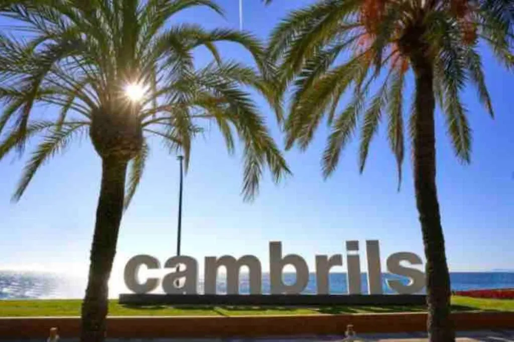 Piso A 15 Minutos Port Aventura. Διαμέρισμα Cambrils