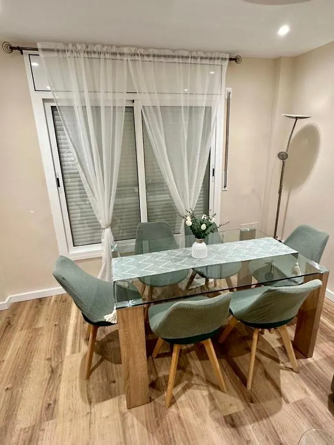 Piso A 15 Minutos Port Aventura. Apartment Cambrils